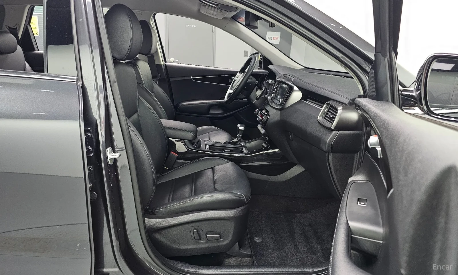 Kia Sorento, снимка 12 - Автомобили и джипове - 55219261