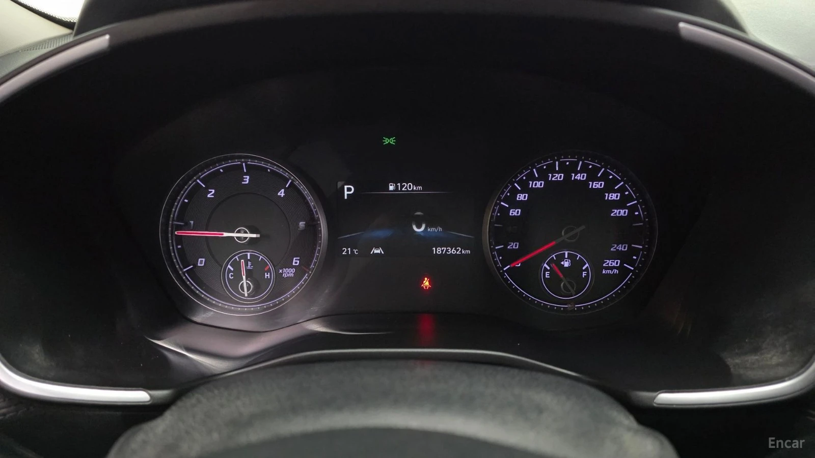 Hyundai Santa fe PANORAMA * HeadUp *  AвтоКредит * (ЦЕНА ДО БГ), снимка 9 - Автомобили и джипове - 55578372