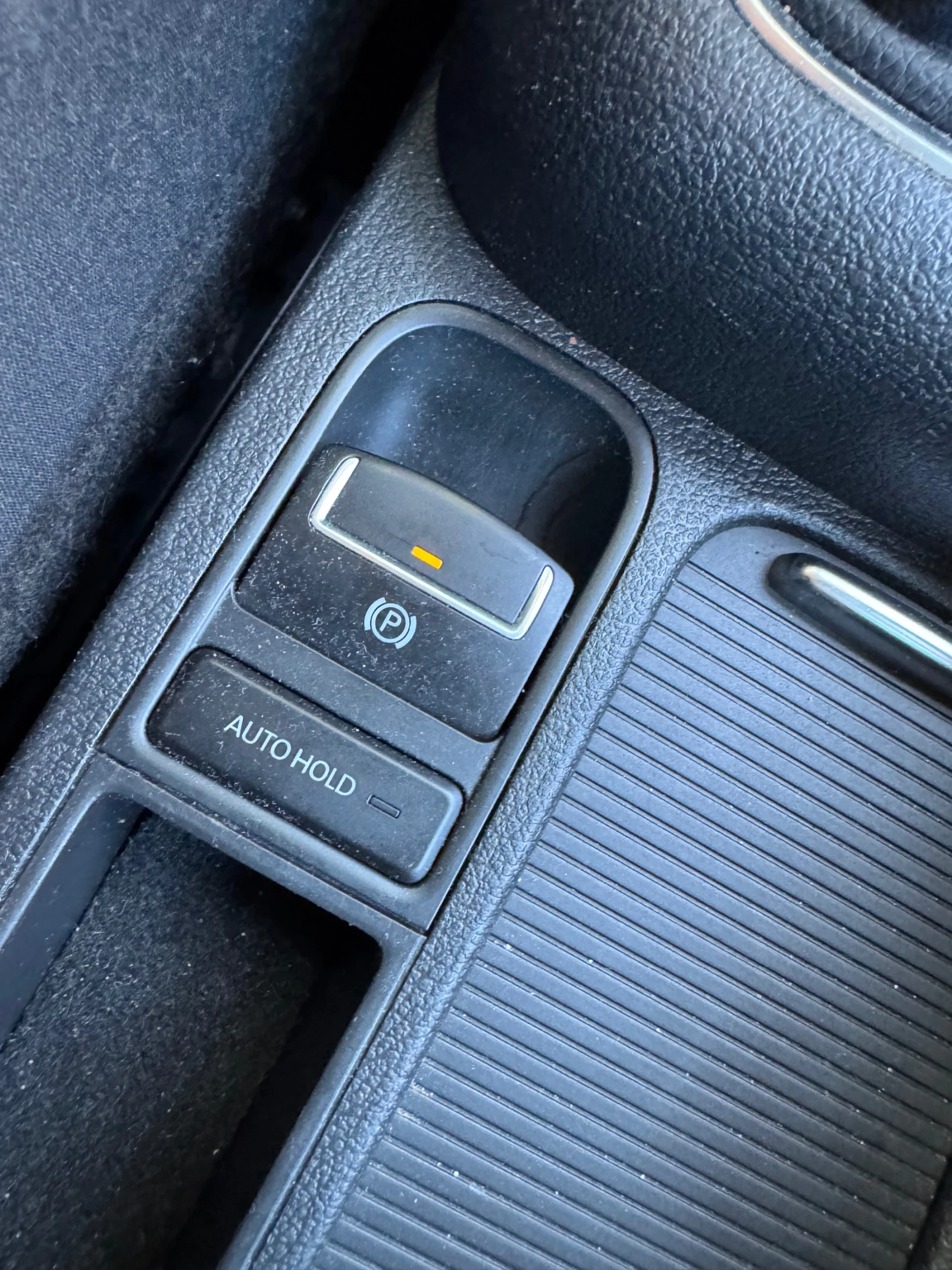 VW Tiguan, снимка 8 - Автомобили и джипове - 55697798