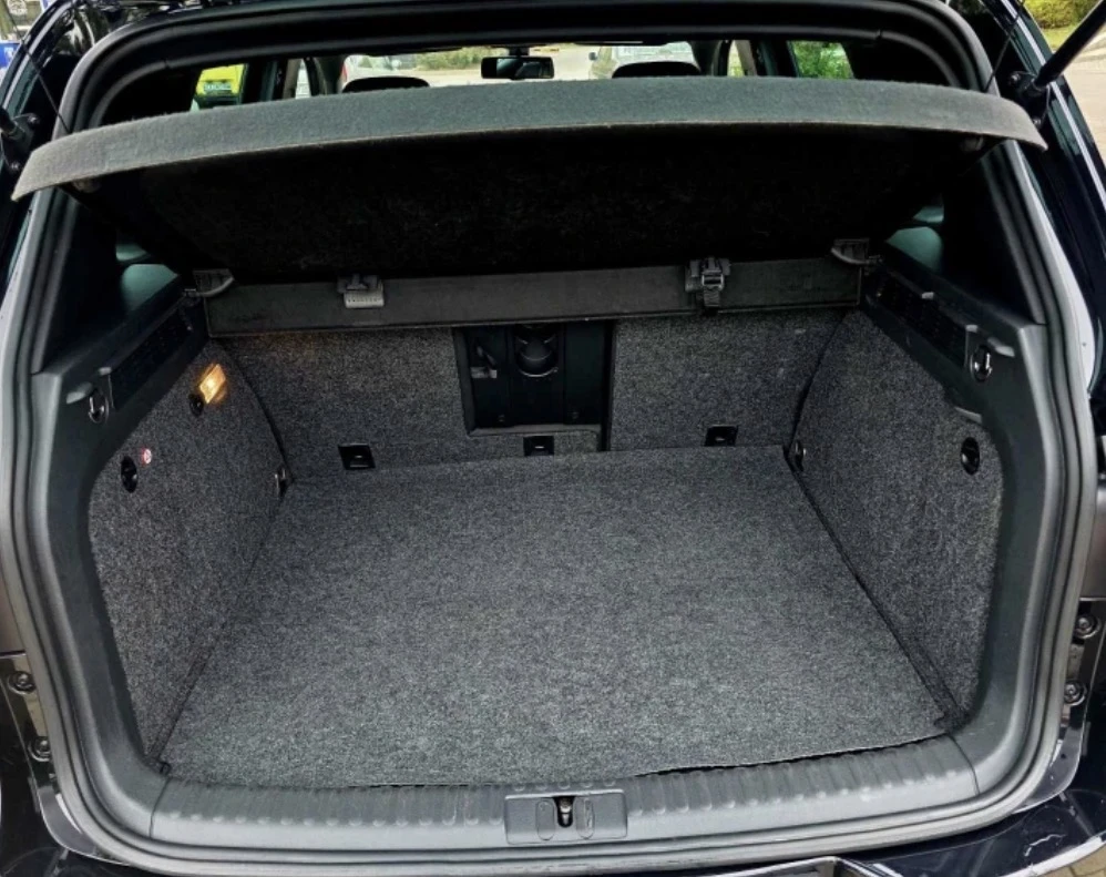VW Tiguan, снимка 16 - Автомобили и джипове - 55697798
