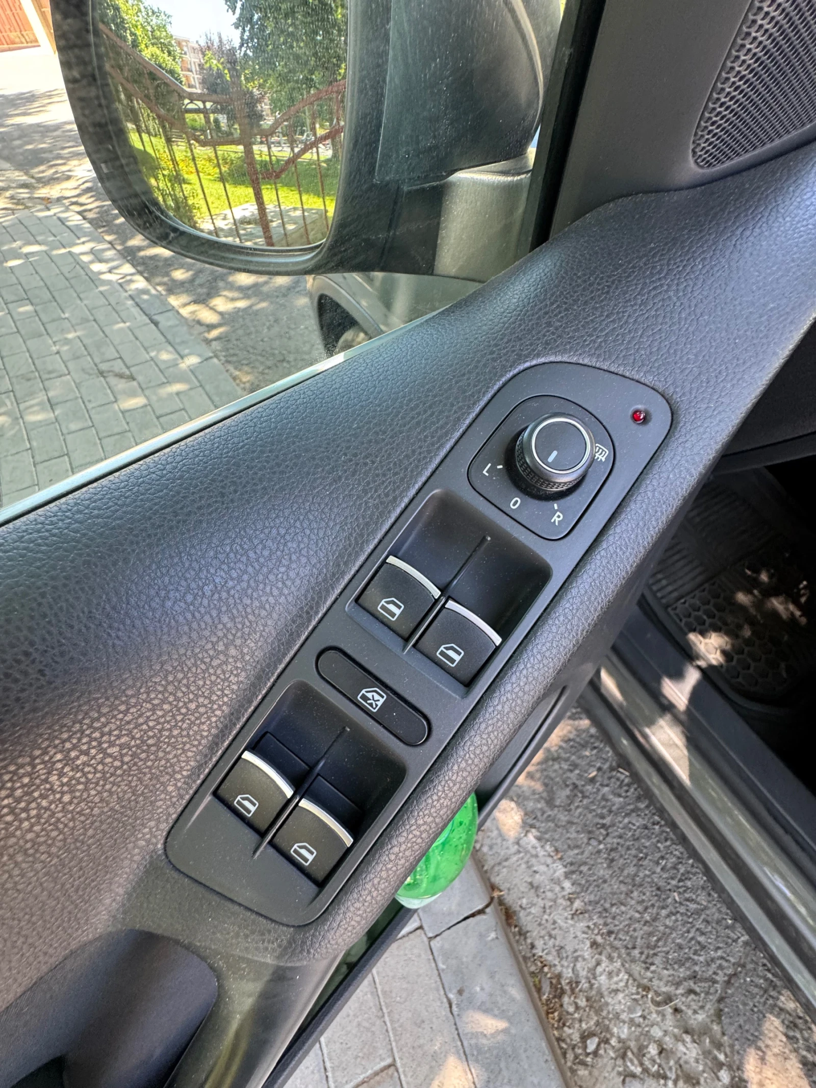 VW Tiguan, снимка 12 - Автомобили и джипове - 55697798