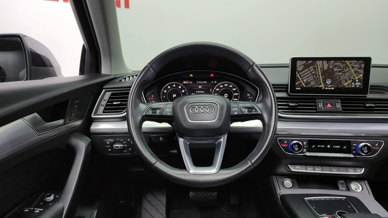 Audi Q5 45 TFSI quattro* ЕЛ. БАГАЖНИК* HUD* КРАЙНА ЦЕНА, снимка 13 - Автомобили и джипове - 55984075