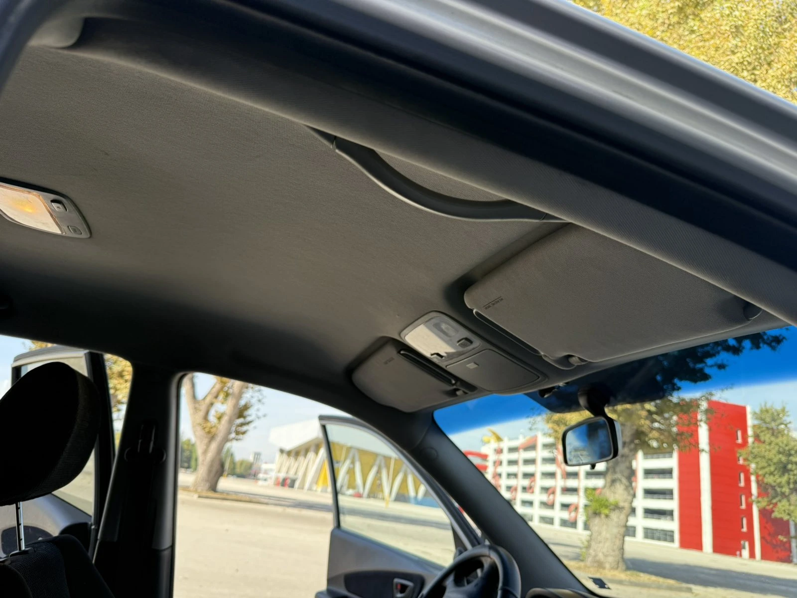 Hyundai Tucson Blue Drive, снимка 9 - Автомобили и джипове - 56559633