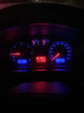 VW T5 1.9 TDI | Mobile.bg    12