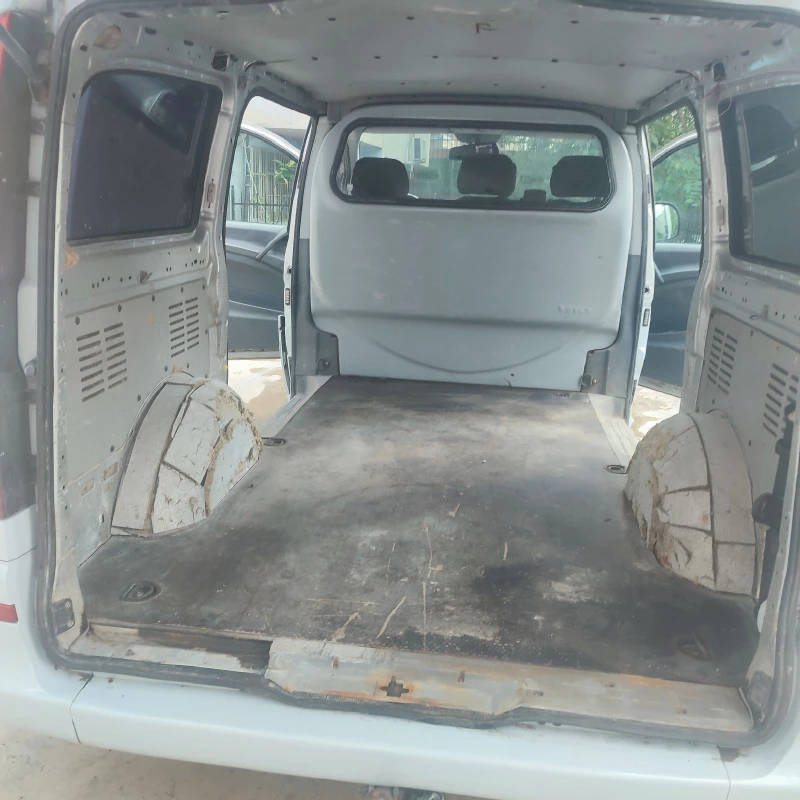 Mercedes-Benz Vito, снимка 13 - Бусове и автобуси - 47322505