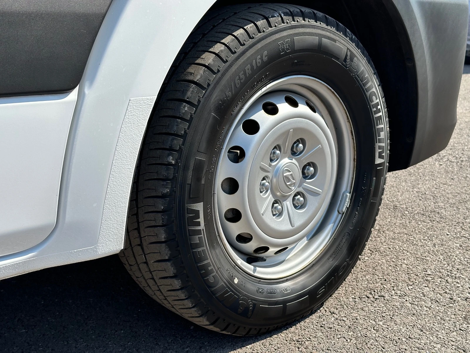 Hyundai H350  2.5 CRDi* 170..* 5100* RWD | Mobile.bg   16