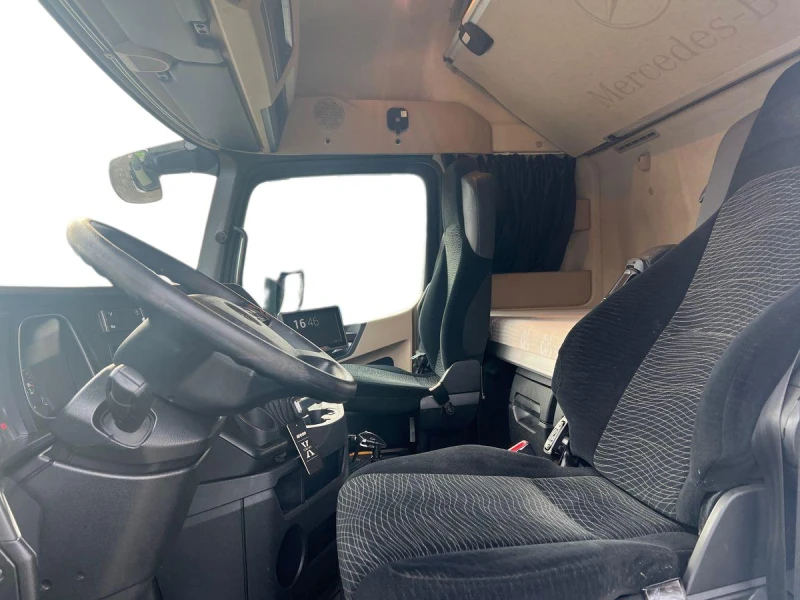 Mercedes-Benz Actros 1845 LS, снимка 8 - Камиони - 53396340