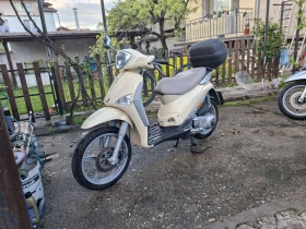 Piaggio Liberty 150 много лек и пъргав става за кемпер, снимка 5