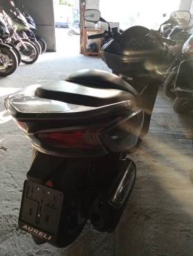     Honda Forza 300i