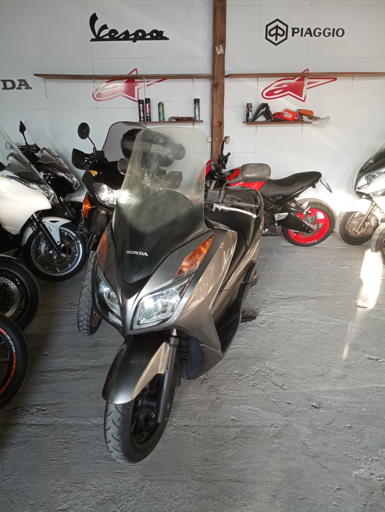 Honda Forza 300i - изображение 8