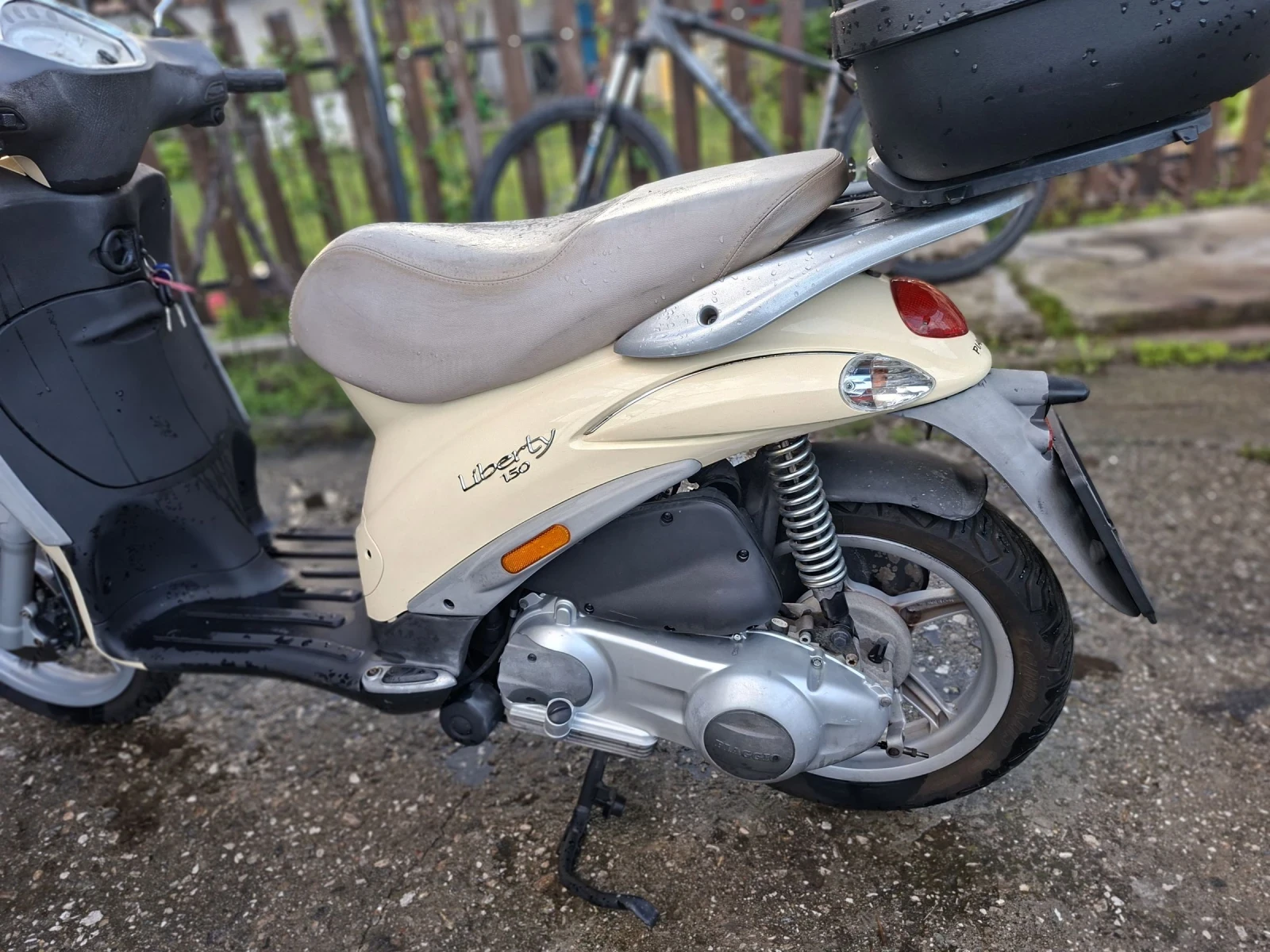 Piaggio Liberty 150 много лек и пъргав става за кемпер, снимка 7 - Мотоциклети и мототехника - 54568524