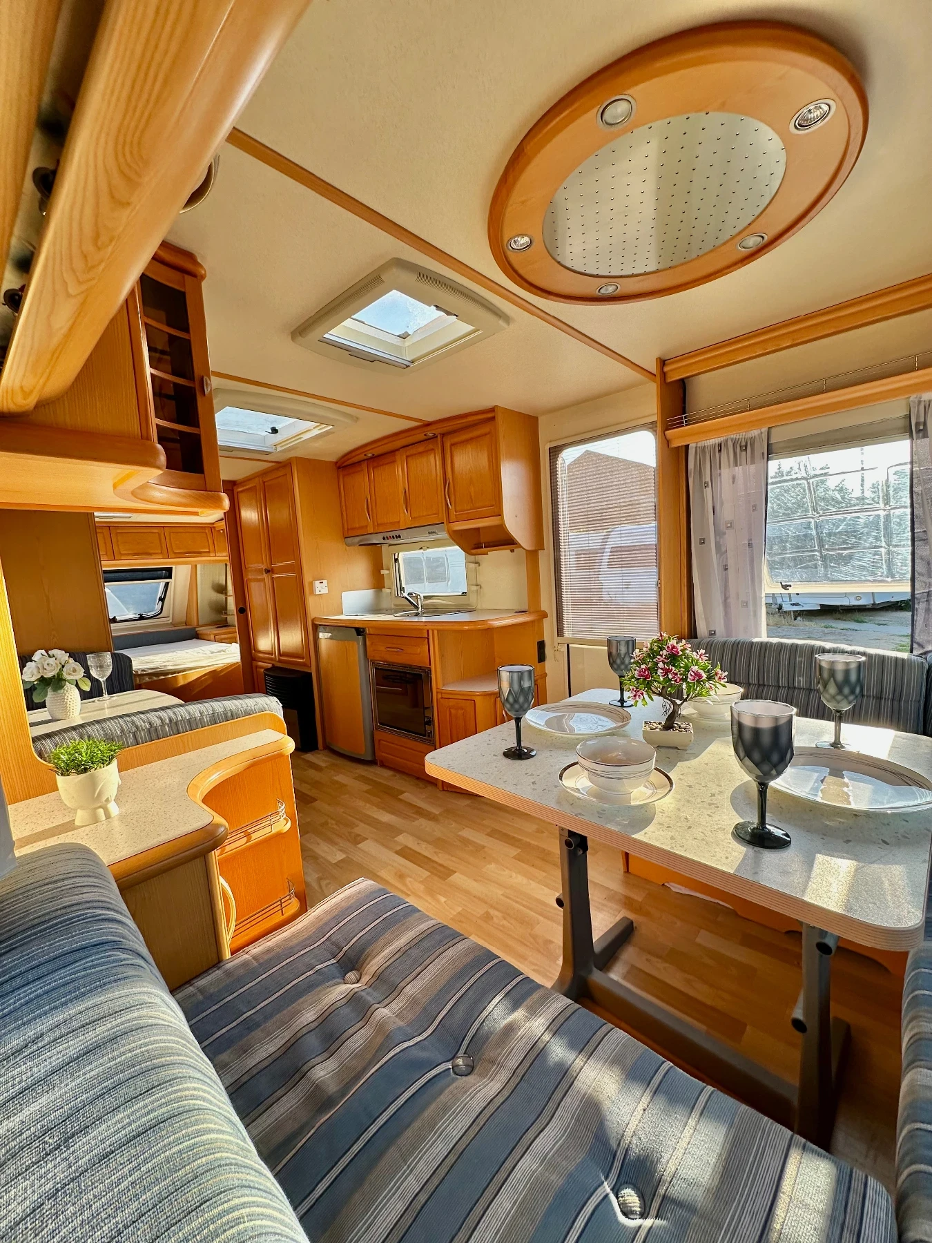 Каравана Hobby Prestige / НОВ ВНОС / РЕГИСТРИРАНА / ТОП / - изображение 9