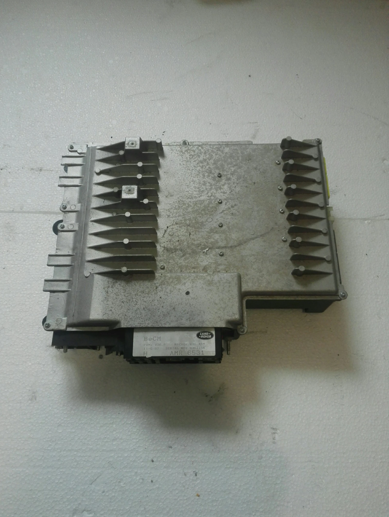 ����� (��� ������ ����� �������) ������  ����� �38 4.6� | Mobile.bg � ����������� 1