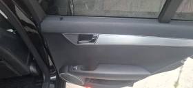 Mercedes-Benz C 200, снимка 14