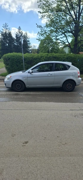 Hyundai Accent 84400км. 1.4 16v 97к.с, снимка 2