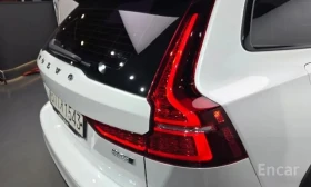 Volvo V60 * DISTRONIC * 360 КАМЕРА * BOWERS&WILKINS * , снимка 13