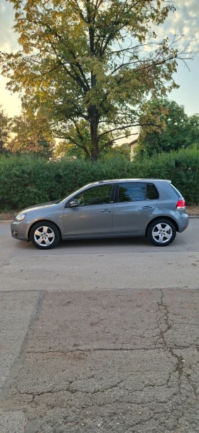 VW Golf 1.6 TDI  Nav. Германия реални.км, снимка 2