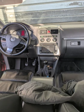Обява за продажба на VW Touran ~10 800 лв. - изображение 7