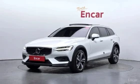 ������ Volvo V60