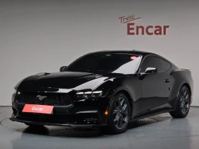������ Ford Mustang