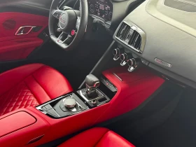 Audi R8 5.2 FSI PERFORMANCE KERAMIK CARBON B&O CAMERA  | Auto.bg — изображение 15