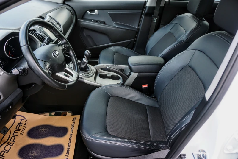 Kia Sportage 1.7CRDI , снимка 6 - Автомобили и джипове - 32951271