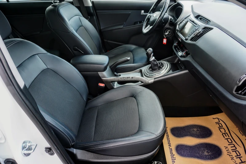 Kia Sportage 1.7CRDI , снимка 13 - Автомобили и джипове - 32951271