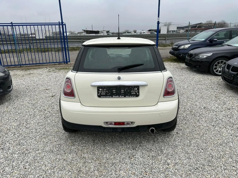 Mini One 1.6D, снимка 6 - Автомобили и джипове - 45078495