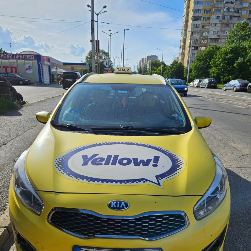 Kia Ceed, снимка 1 - Автомобили и джипове - 47678858