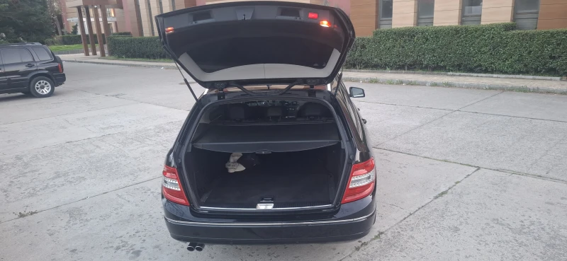 Mercedes-Benz C 200, снимка 5 - Автомобили и джипове - 52282127
