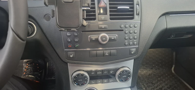 Mercedes-Benz C 200, снимка 10 - Автомобили и джипове - 52282127
