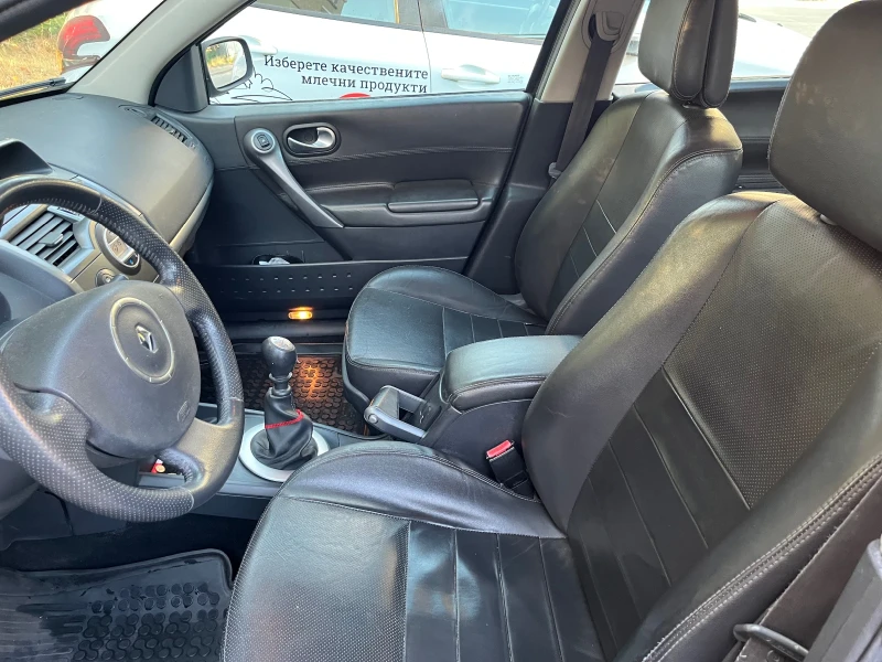 Renault Megane Mk2 2.0 16v, снимка 7 - Автомобили и джипове - 52576845