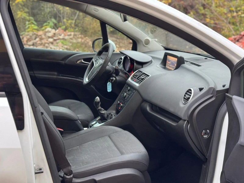 Opel Meriva, снимка 9 - Автомобили и джипове - 52354102