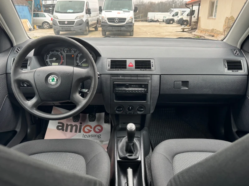 Skoda Fabia 1.2 , снимка 9 - Автомобили и джипове - 52554671