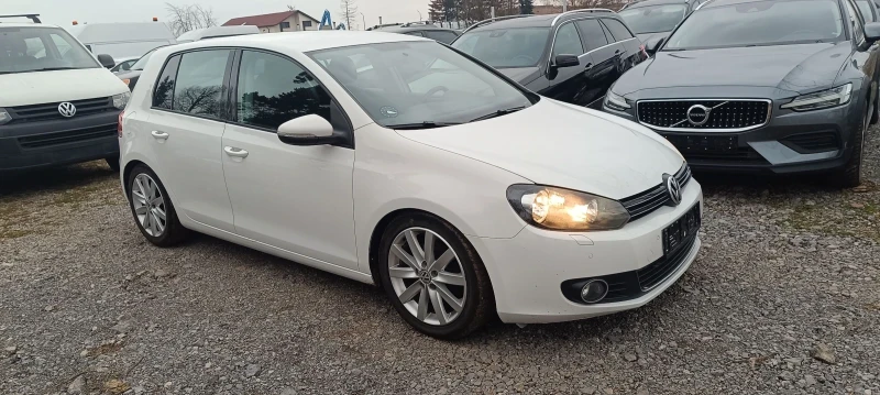 VW Golf 2.0TDI R-line, снимка 8 - Автомобили и джипове - 52654647