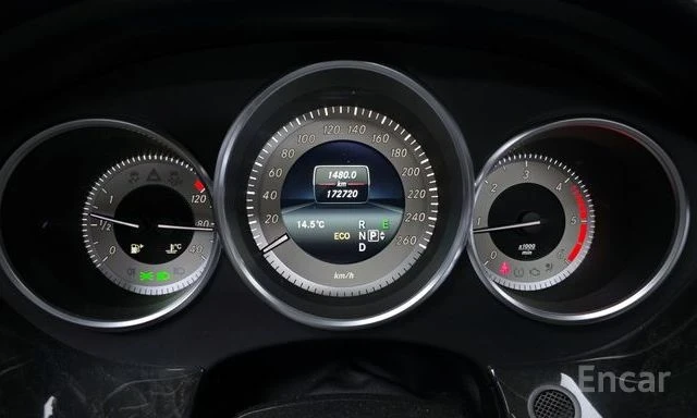 Mercedes-Benz CLS 250 BlueTEC 4MATIC | 360 КАМЕРА | KEYLESS | ШИБЕДАХ | , снимка 7 - Автомобили и джипове - 54001769