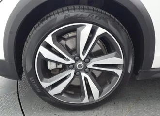 Volvo V60 * DISTRONIC * 360 КАМЕРА * BOWERS&WILKINS * , снимка 6 - Автомобили и джипове - 55395130