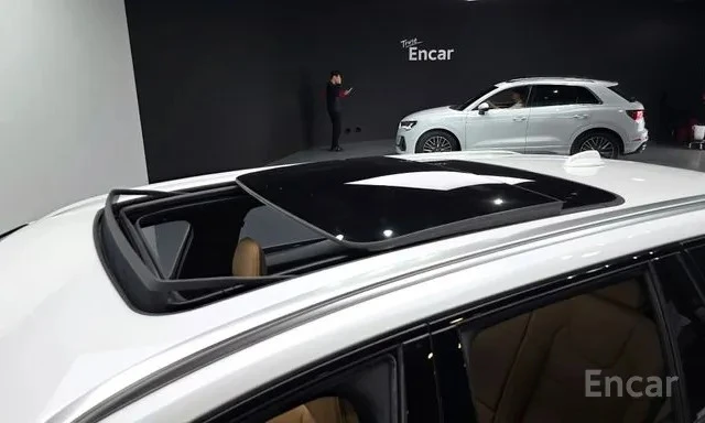 Volvo V60 * DISTRONIC * 360 КАМЕРА * BOWERS&WILKINS * , снимка 16 - Автомобили и джипове - 55395130