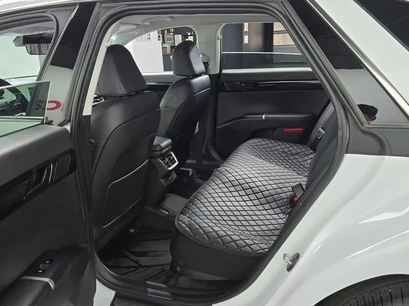 Hyundai Grandeur 3.5 LPG - САМО 30% АВАНС, снимка 11 - Автомобили и джипове - 56251256
