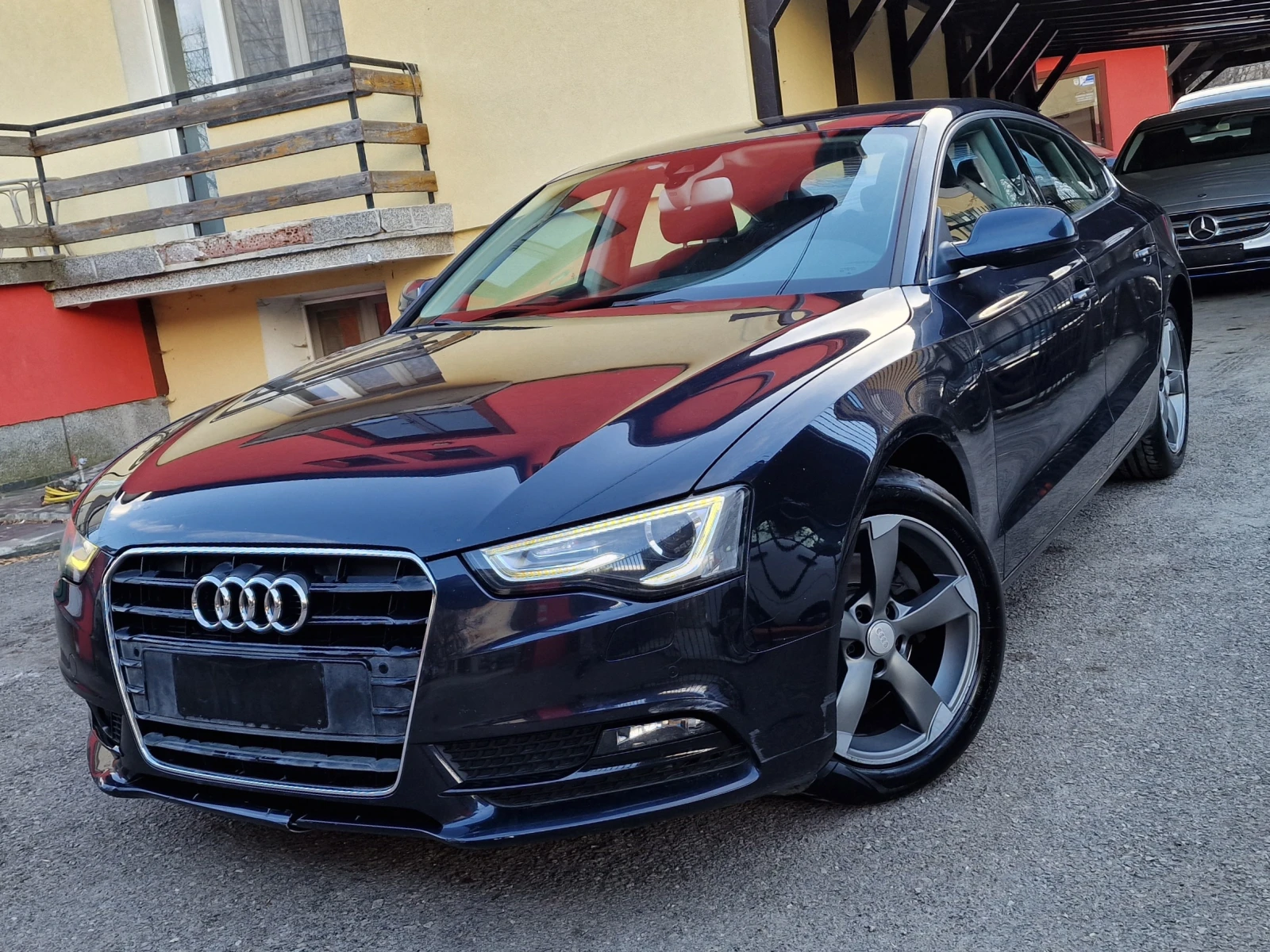 Audi A5 2.0TDI-190к.с-DISTRONID-LED-AdBlue - изображение 3