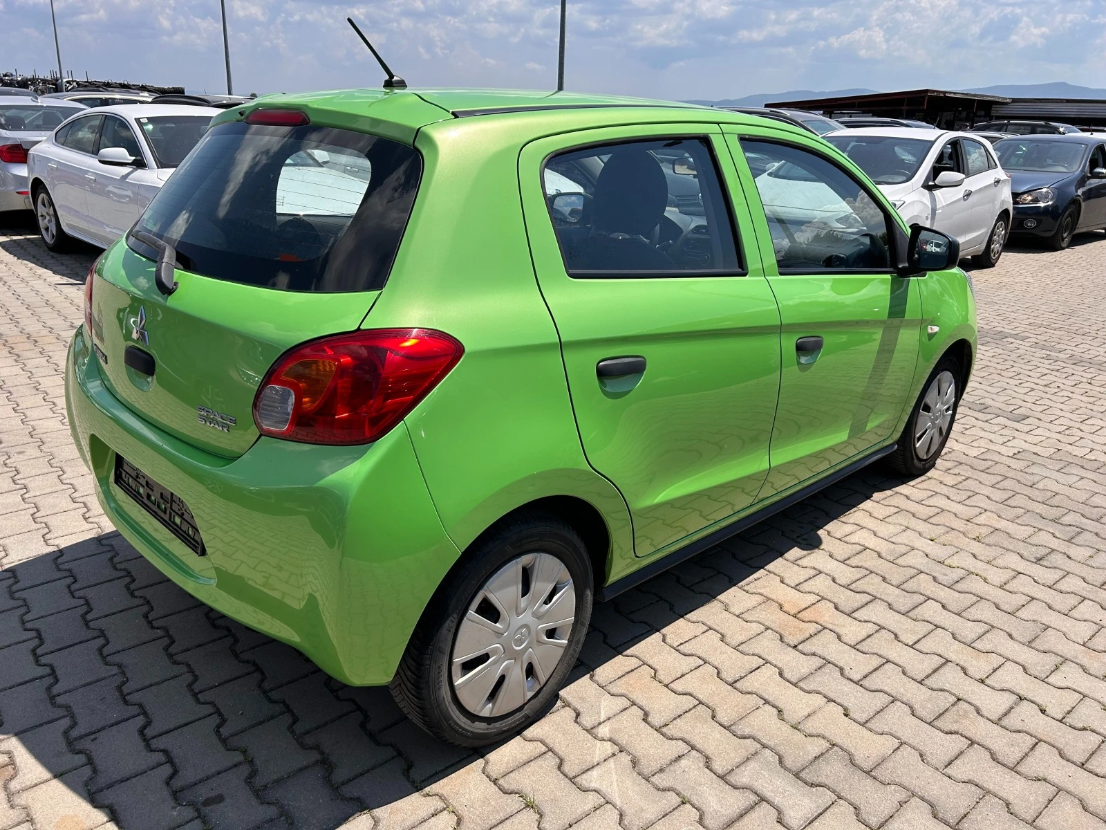 Mitsubishi Space star 1.0i EURO 5J ЛИЗИНГ - изображение 5