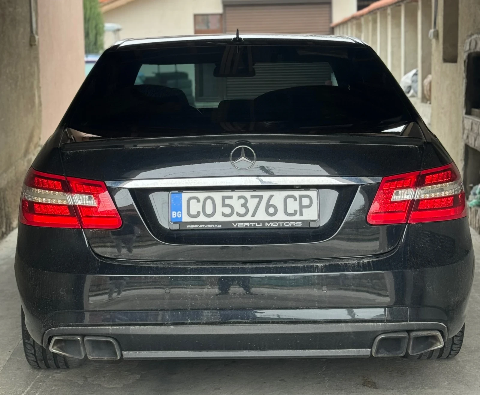 Mercedes-Benz E 500 5.5 AMG / 388hp  - изображение 8