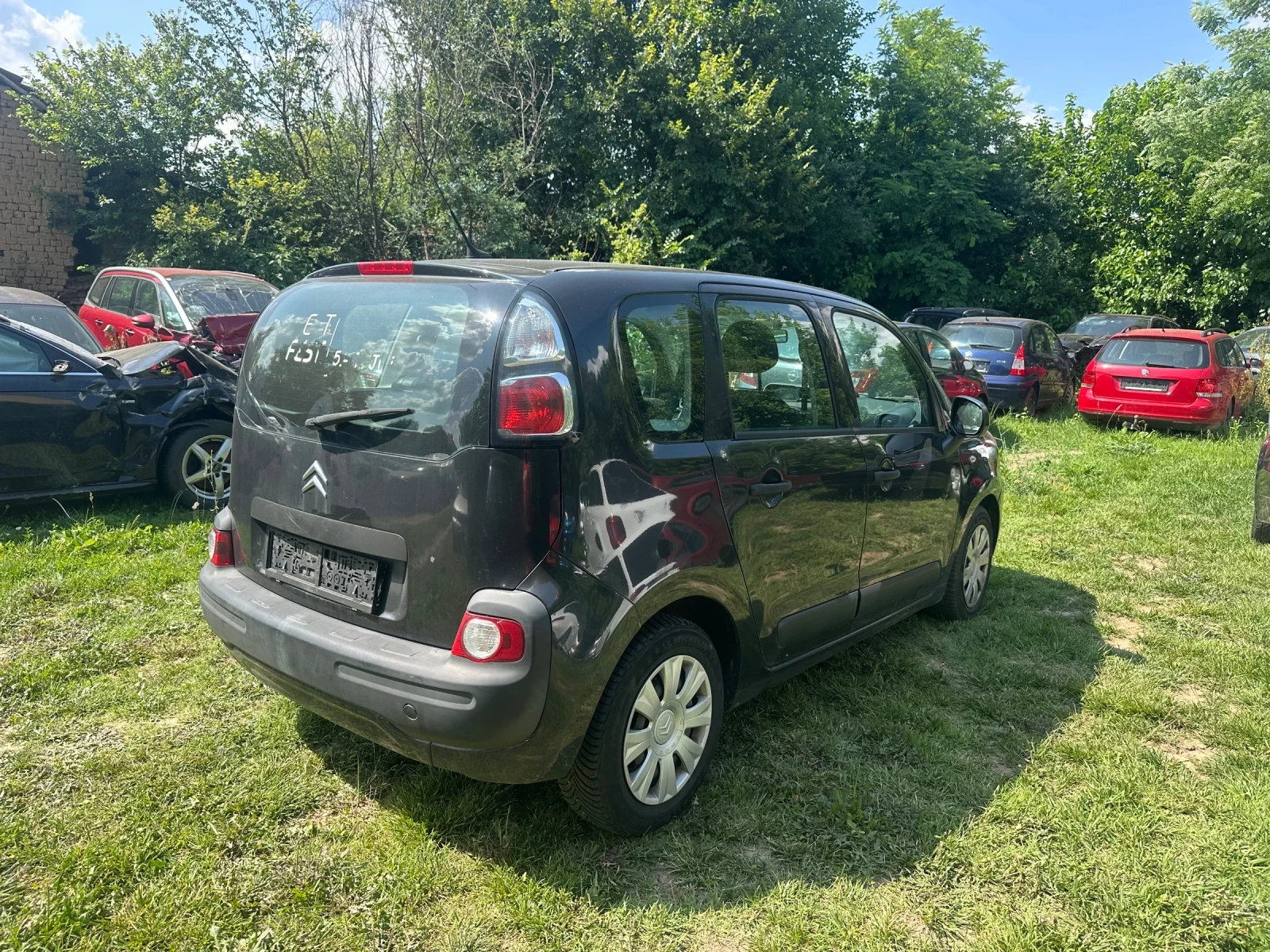 Citroen C3 Picasso 1.4i - изображение 4