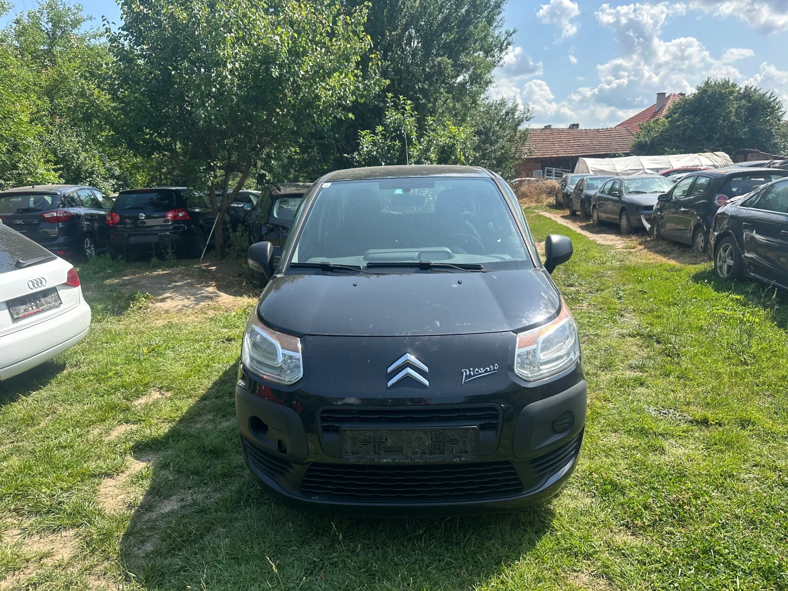 Citroen C3 Picasso 1.4i - изображение 2