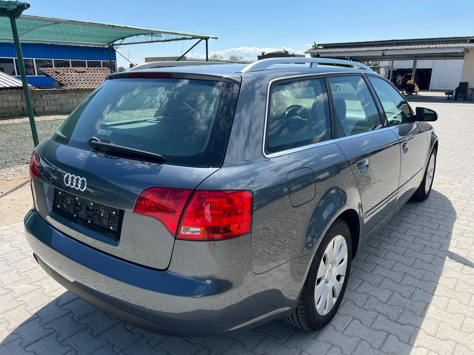 Audi A4 1.6i Лизинг - изображение 7