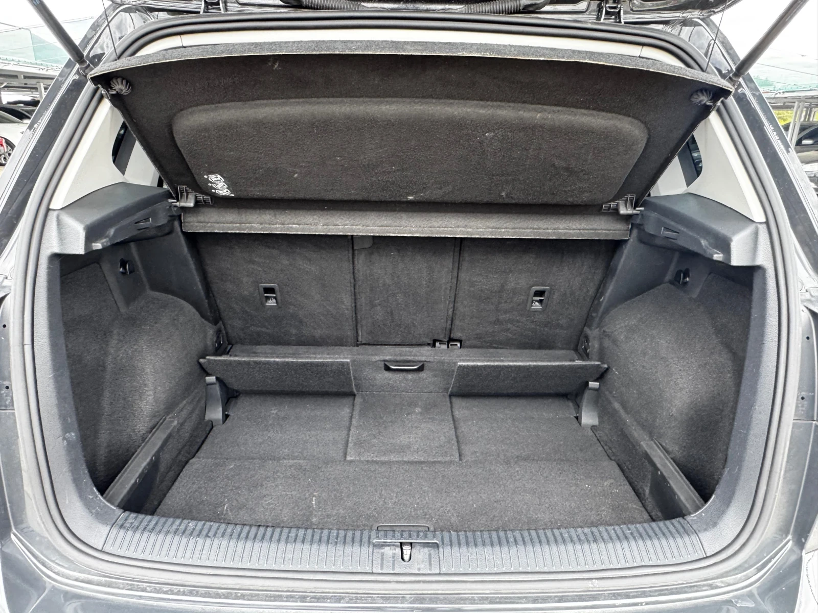 VW Sportsvan 1.6TDI - изображение 10