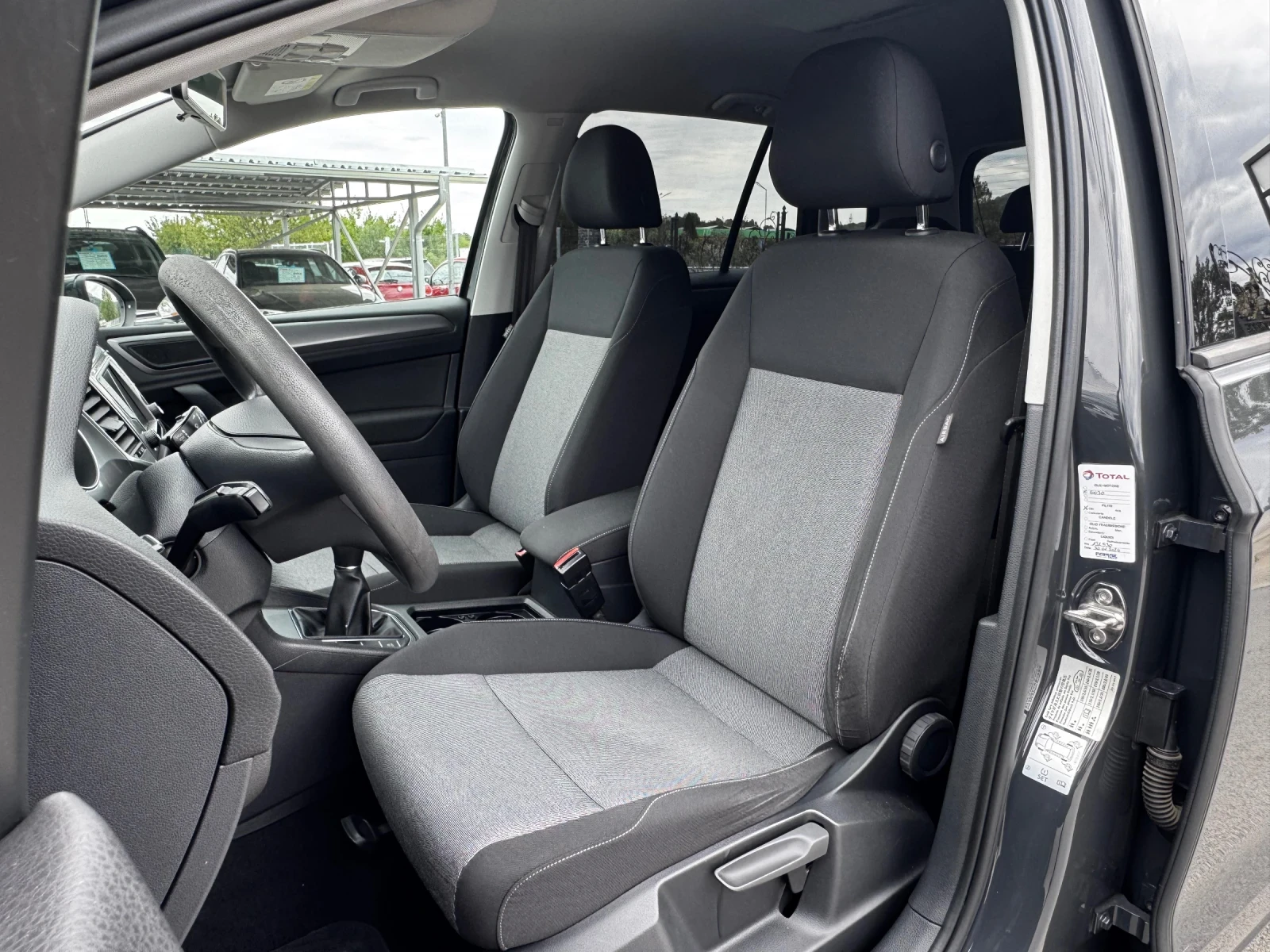 VW Sportsvan 1.6TDI - изображение 8