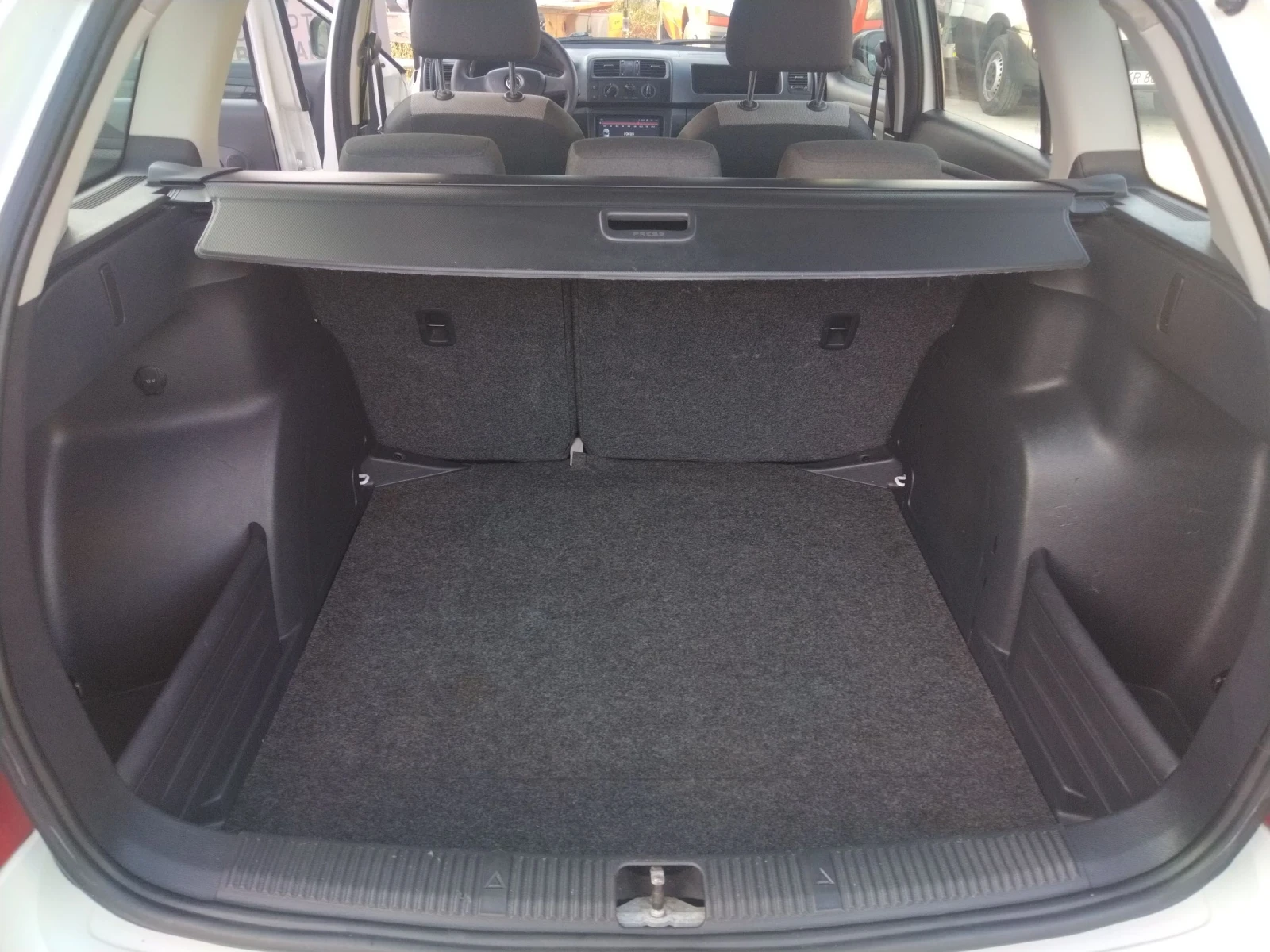 Skoda Fabia 1.6 tdi, 75 .. 2014 .  | Mobile.bg   14