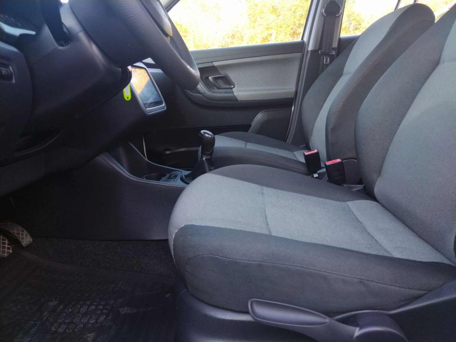 Skoda Fabia 1.6 tdi, 75 .. 2014 .  | Mobile.bg   15