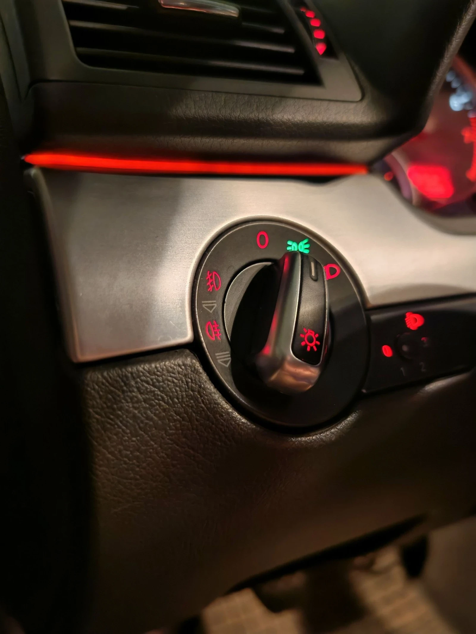 Audi A4 B7 1.8T - изображение 7